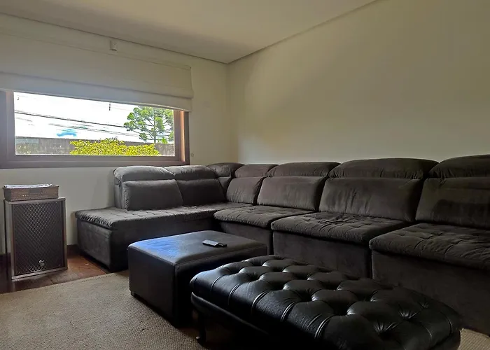 Casa Moderna Em Campos Do Jordao